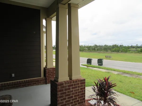 $2,850 | 105 North Shoreview Dr., Panama City, FL 32404