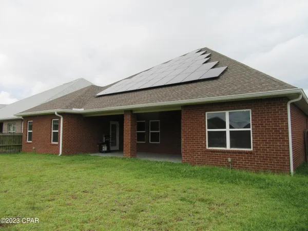 $2,850 | 105 North Shoreview Dr., Panama City, FL 32404