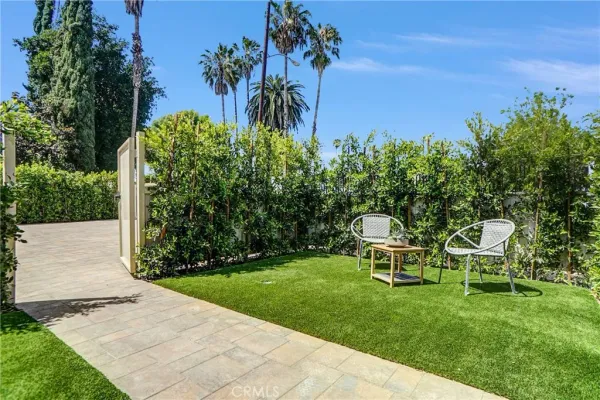 $3,395 | 19350 Lanark Street, Reseda, CA 91335