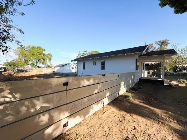 $399,999 | 312 C Street, Waterford, CA 95386