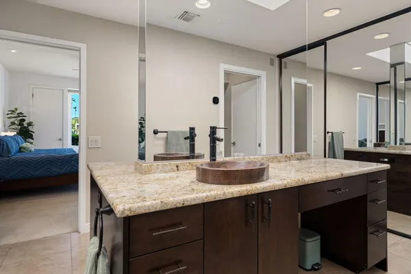 $7,000 | 521 Desert W Drive, Rancho Mirage, CA 92270