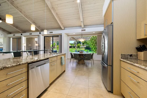 $7,000 | 521 Desert W Drive, Rancho Mirage, CA 92270