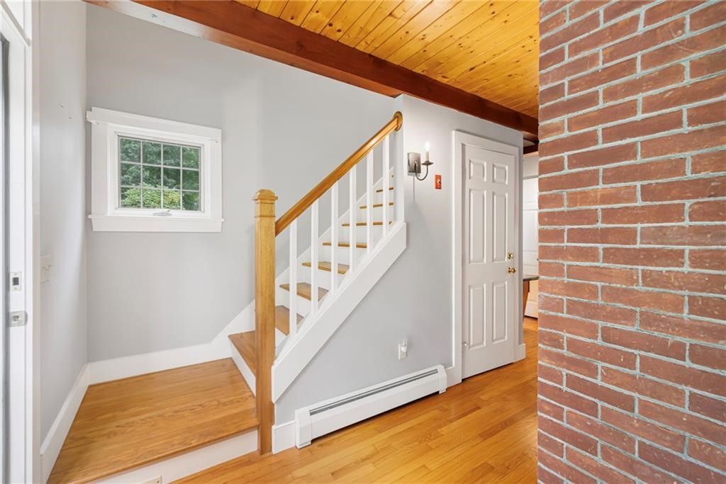 184 Field Stone Lane Tiverton, RI 02878 - Photo 19 of 40