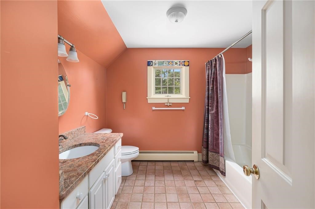 184 Field Stone Lane Tiverton, RI 02878 - Photo 29 of 40