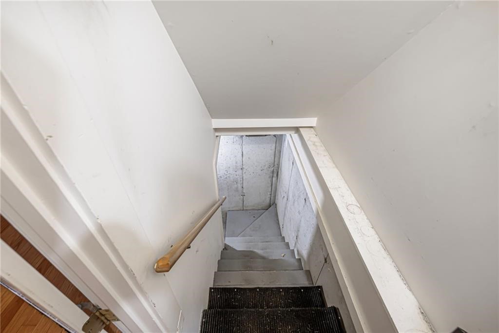 184 Field Stone Lane Tiverton, RI 02878 - Photo 32 of 40