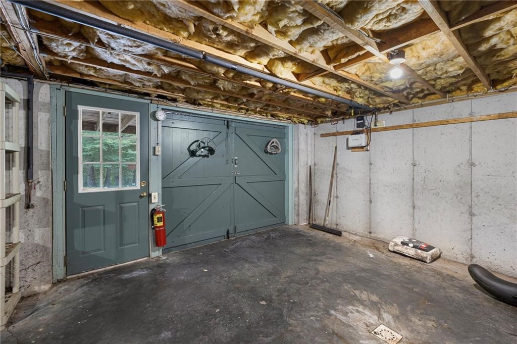 184 Field Stone Lane Tiverton, RI 02878 - Photo 35 of 40