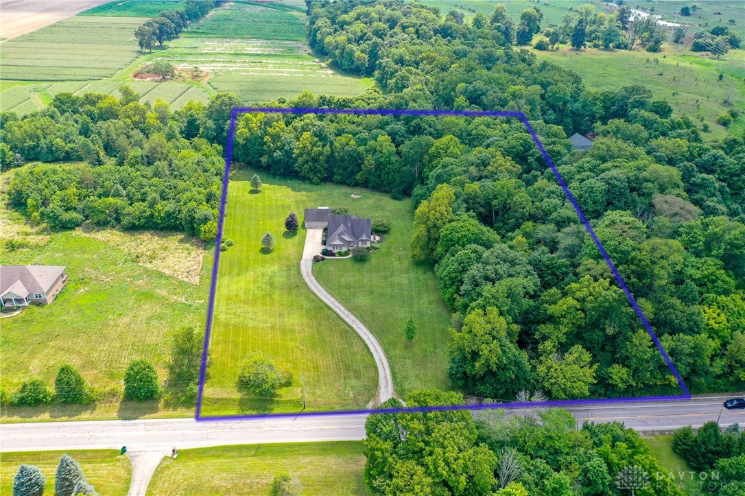 3959 Centerville Road Bellbrook, OH 45305 - Photo 3 of 67