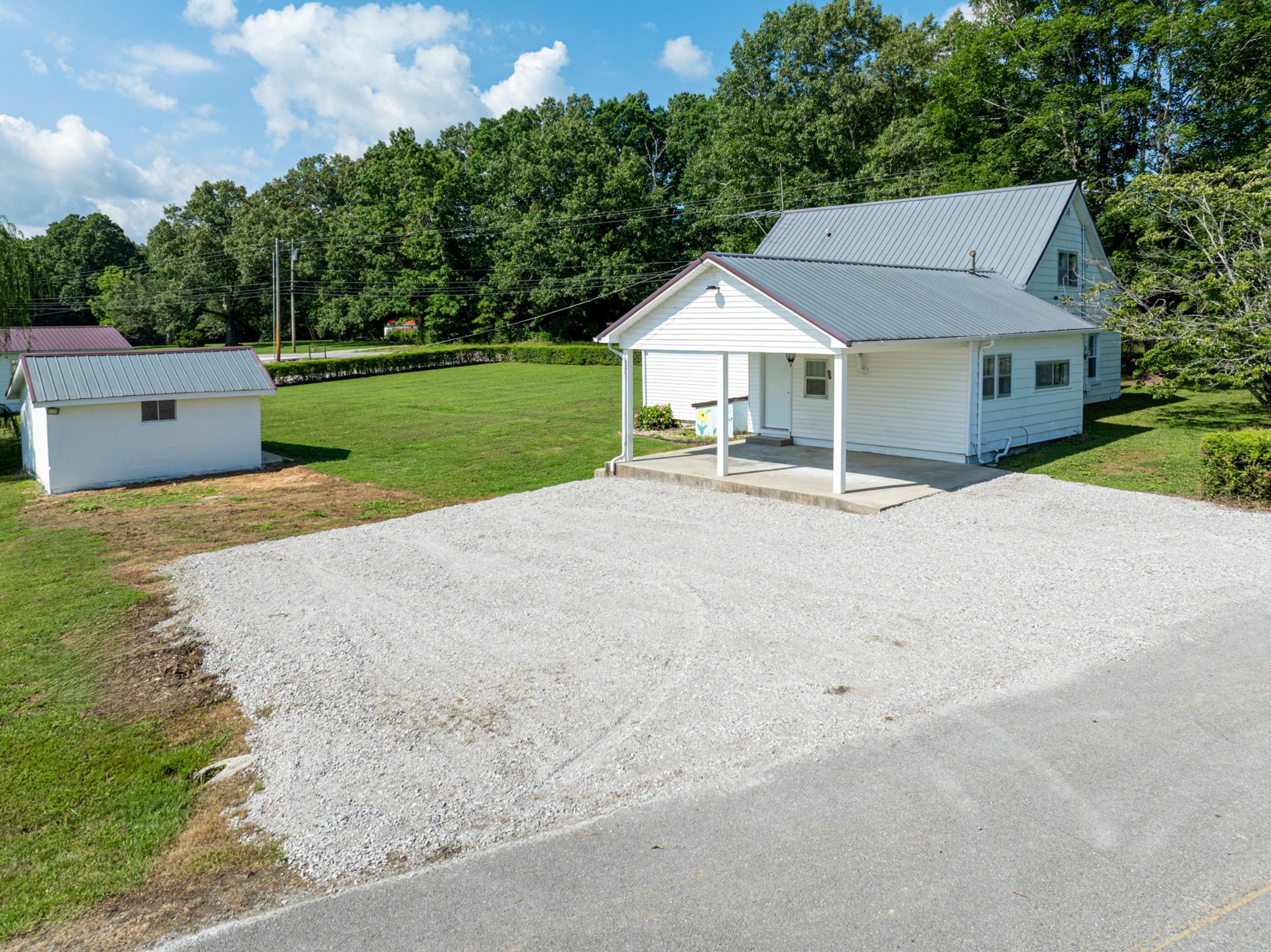 6606 Old Tullahoma Road Winchester, TN 37398 - Photo 10 of 42