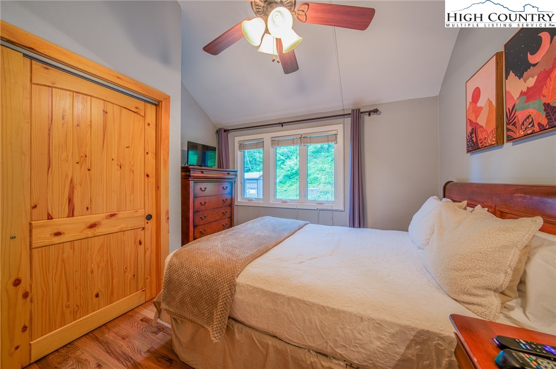 149 Slope View Road, Unit A3 Sugar Mountain, NC 28604 - Photo 14 of 36 Gallery Image 14