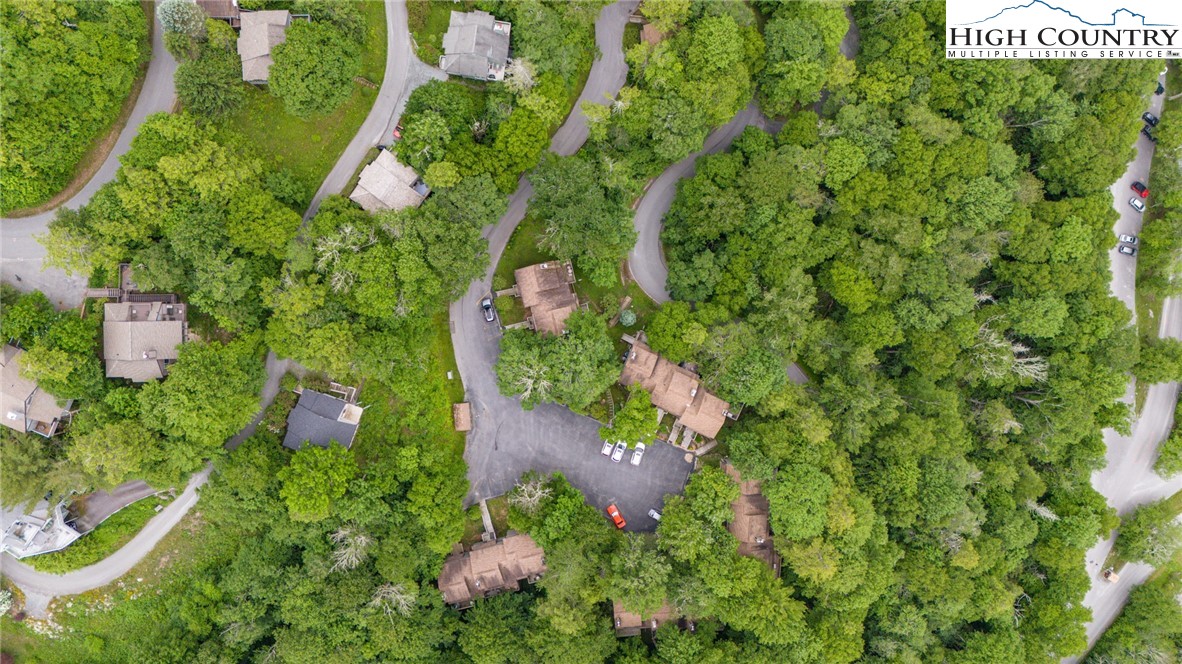 149 Slope View Road, Unit A3 Sugar Mountain, NC 28604 - Photo 31 of 36 Gallery Image 31