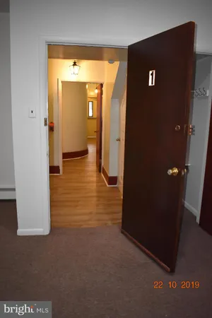 $1,950 | 138 West Market Street, Unit 1REAR, West Chester, PA 19382