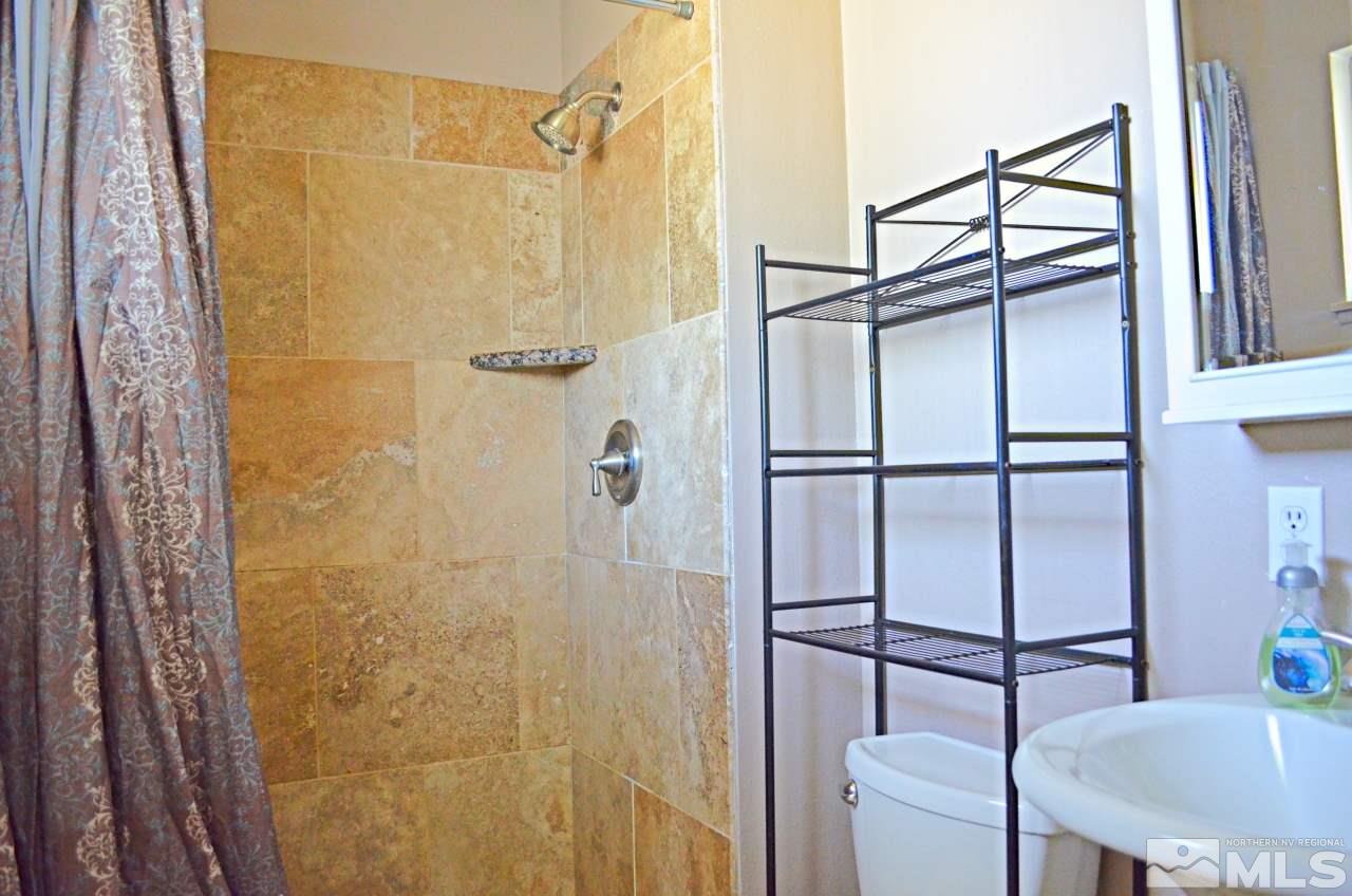 1385 Akard Drive Reno, NV 89503 - Photo 10 of 10 a bathroom with a shower