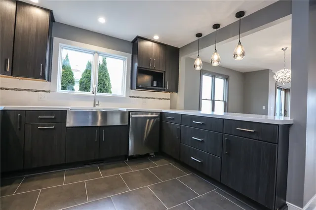 $3,900 | 1370 Bay Shore Boulevard, Irondequoit, NY 14609