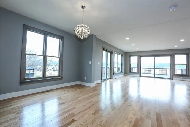 $3,900 | 1370 Bay Shore Boulevard, Irondequoit, NY 14609