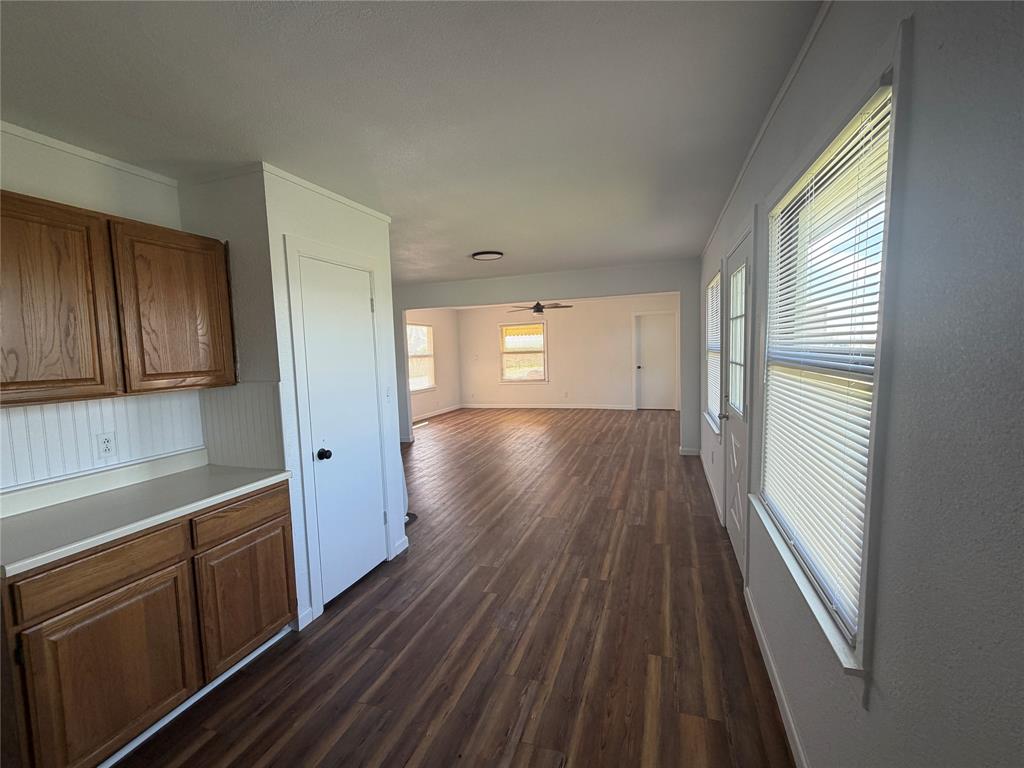 1346 Polk Road Bowie, TX 76230 - Photo 12 of 37