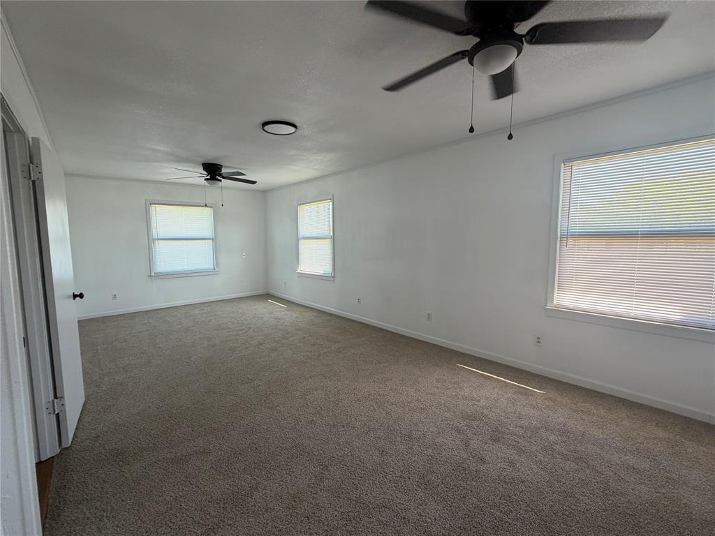 1346 Polk Road Bowie, TX 76230 - Photo 18 of 37