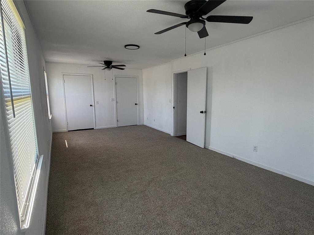 1346 Polk Road Bowie, TX 76230 - Photo 20 of 37