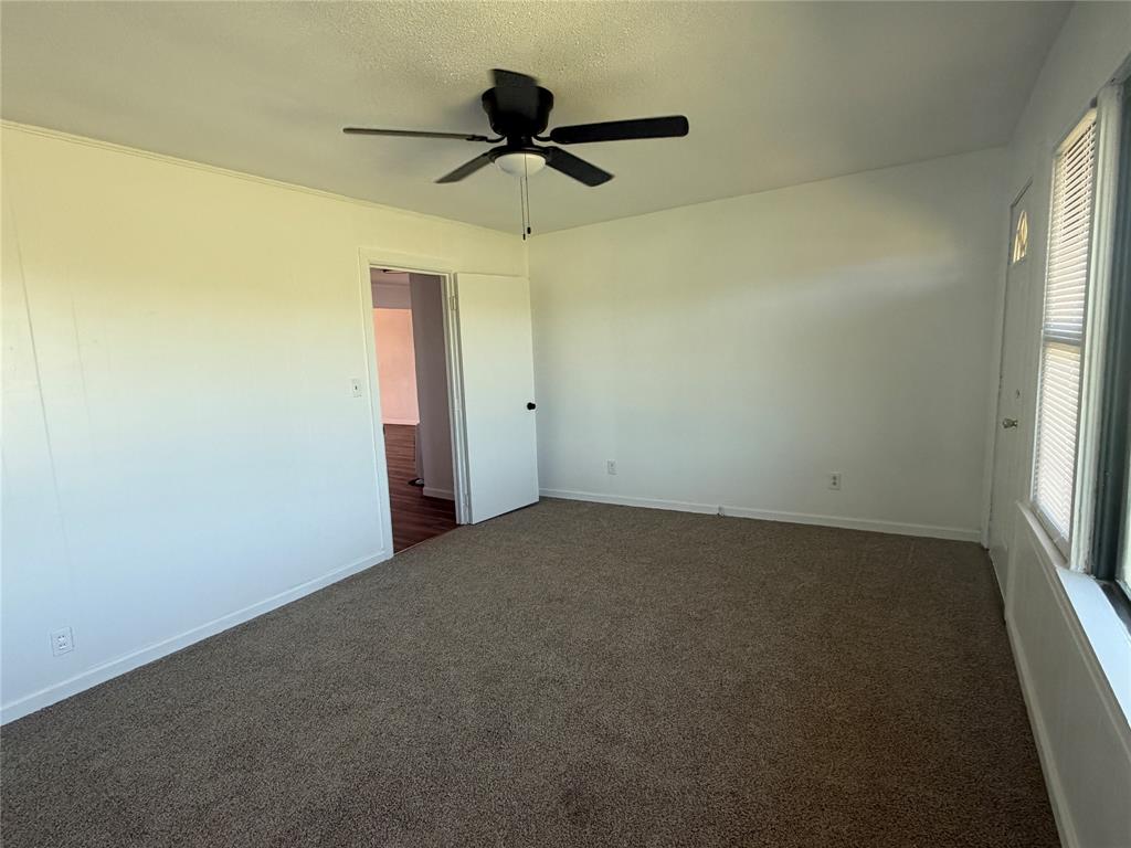 1346 Polk Road Bowie, TX 76230 - Photo 23 of 37