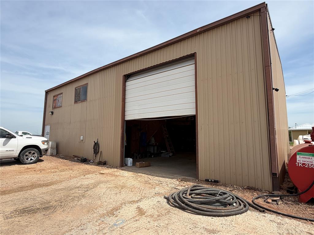 1346 Polk Road Bowie, TX 76230 - Photo 30 of 37