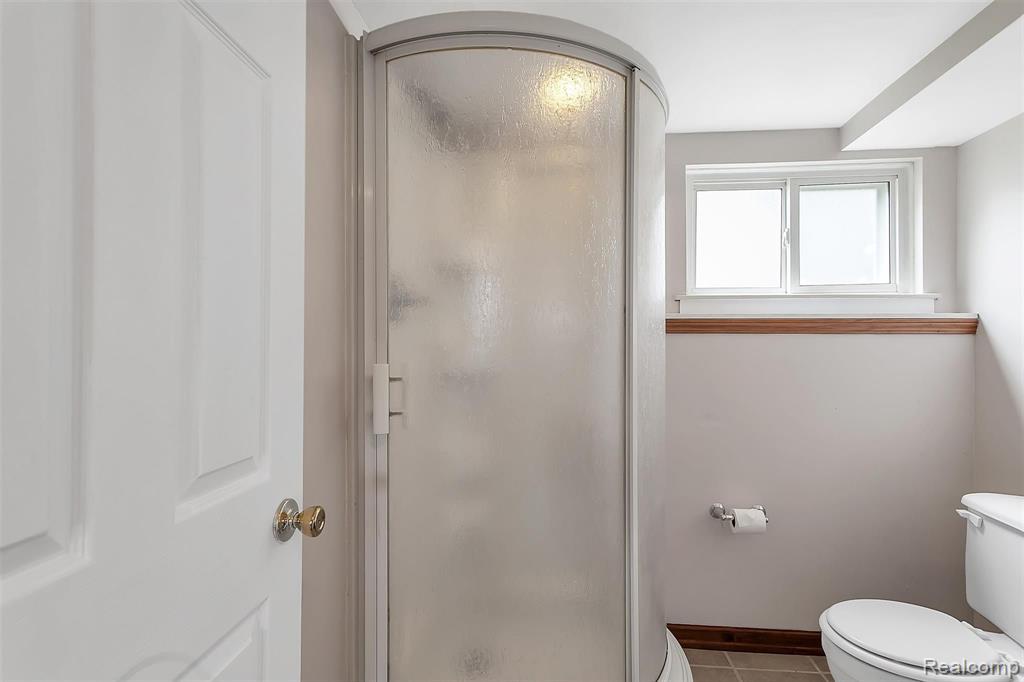 12062 Racine Road Warren, MI 48093 - Photo 36 of 46