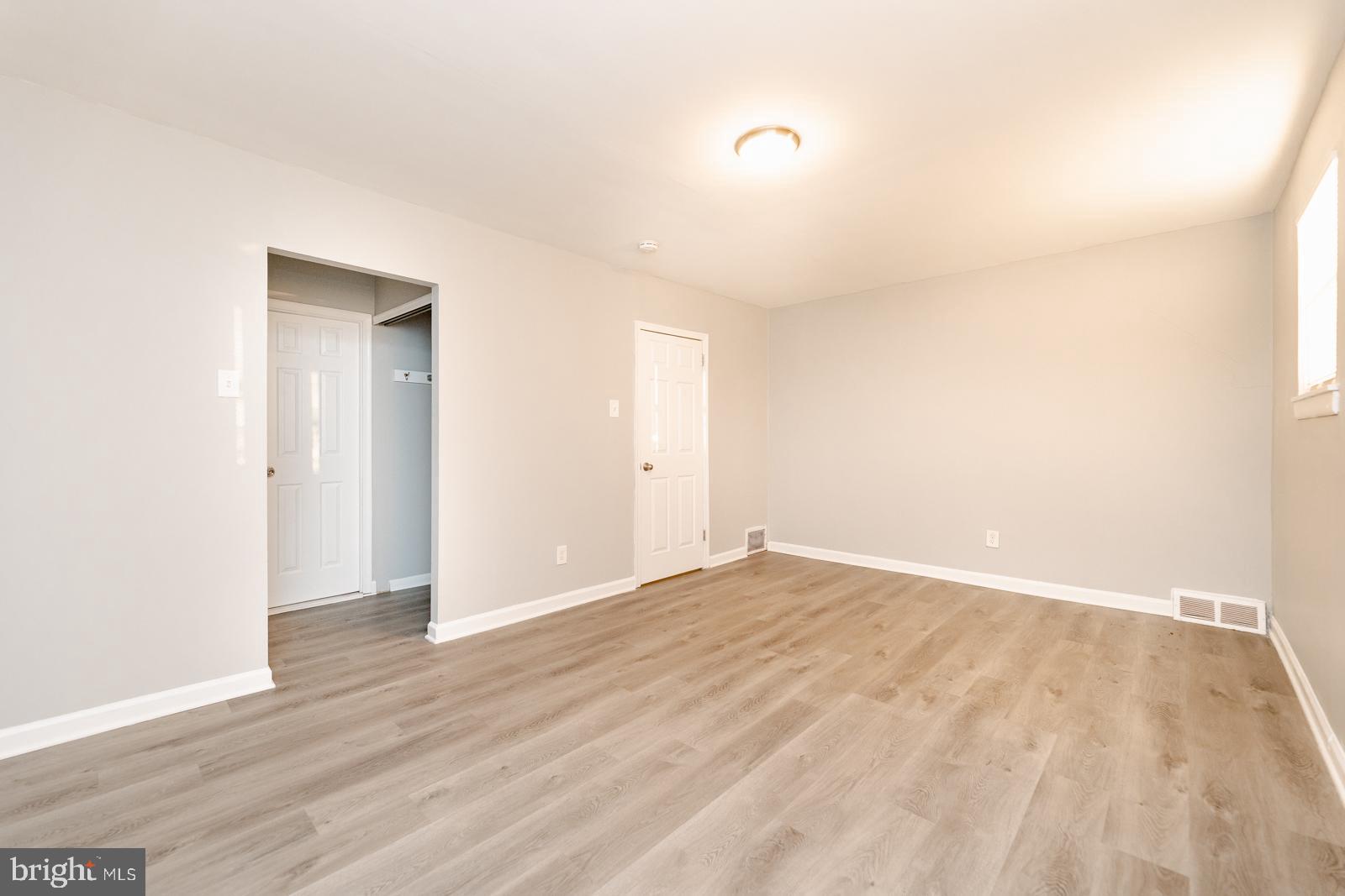 3355 Fairdale Road Philadelphia, PA 19154 - Photo 21 of 48