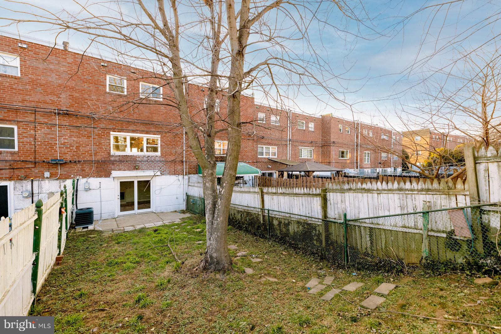 3355 Fairdale Road Philadelphia, PA 19154 - Photo 45 of 48