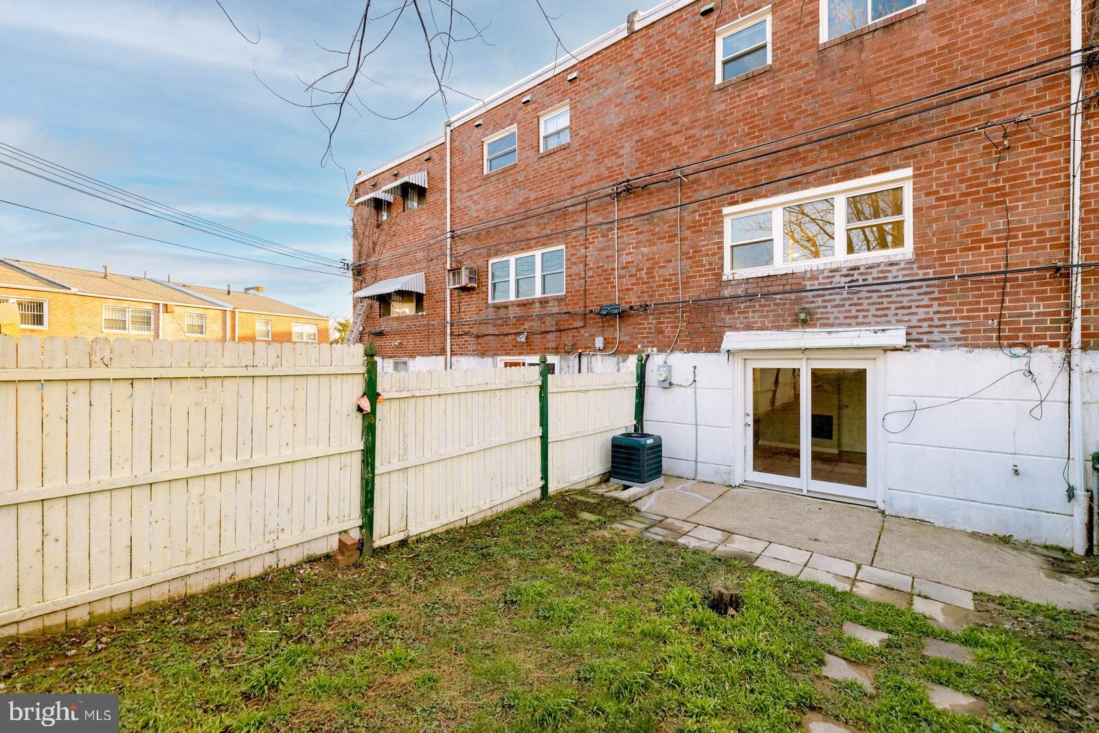 3355 Fairdale Road Philadelphia, PA 19154 - Photo 46 of 48