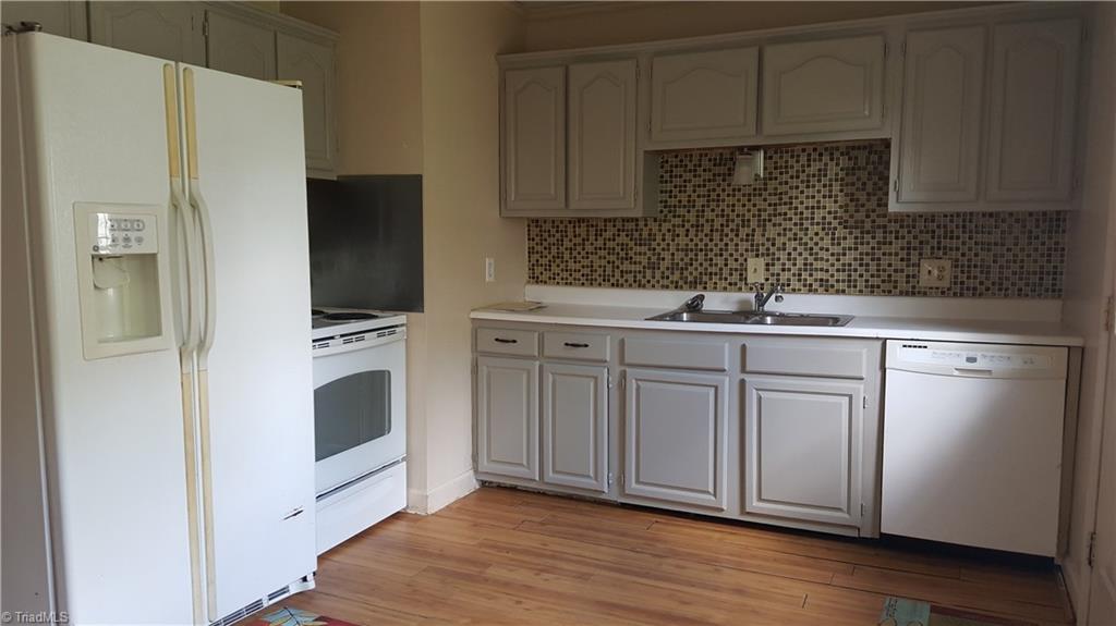 2711 Ingram Road High Point, NC 27263 - Photo 5 of 10 Gallery Image 5