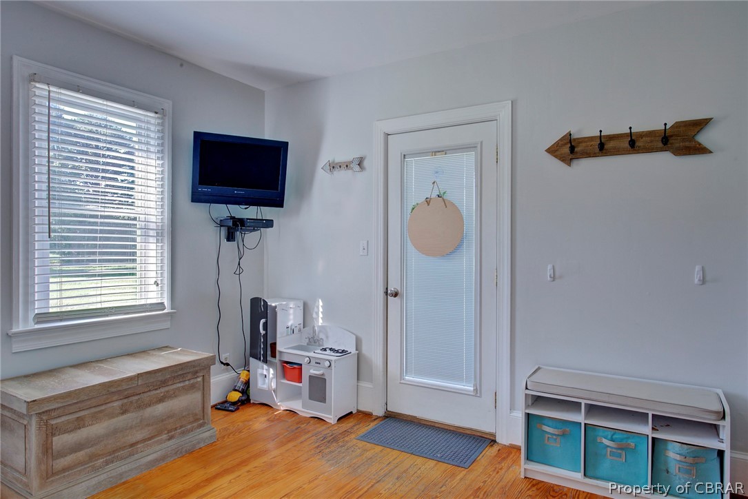 5560 East River Road Foster, VA 23056 - Photo 9 of 28