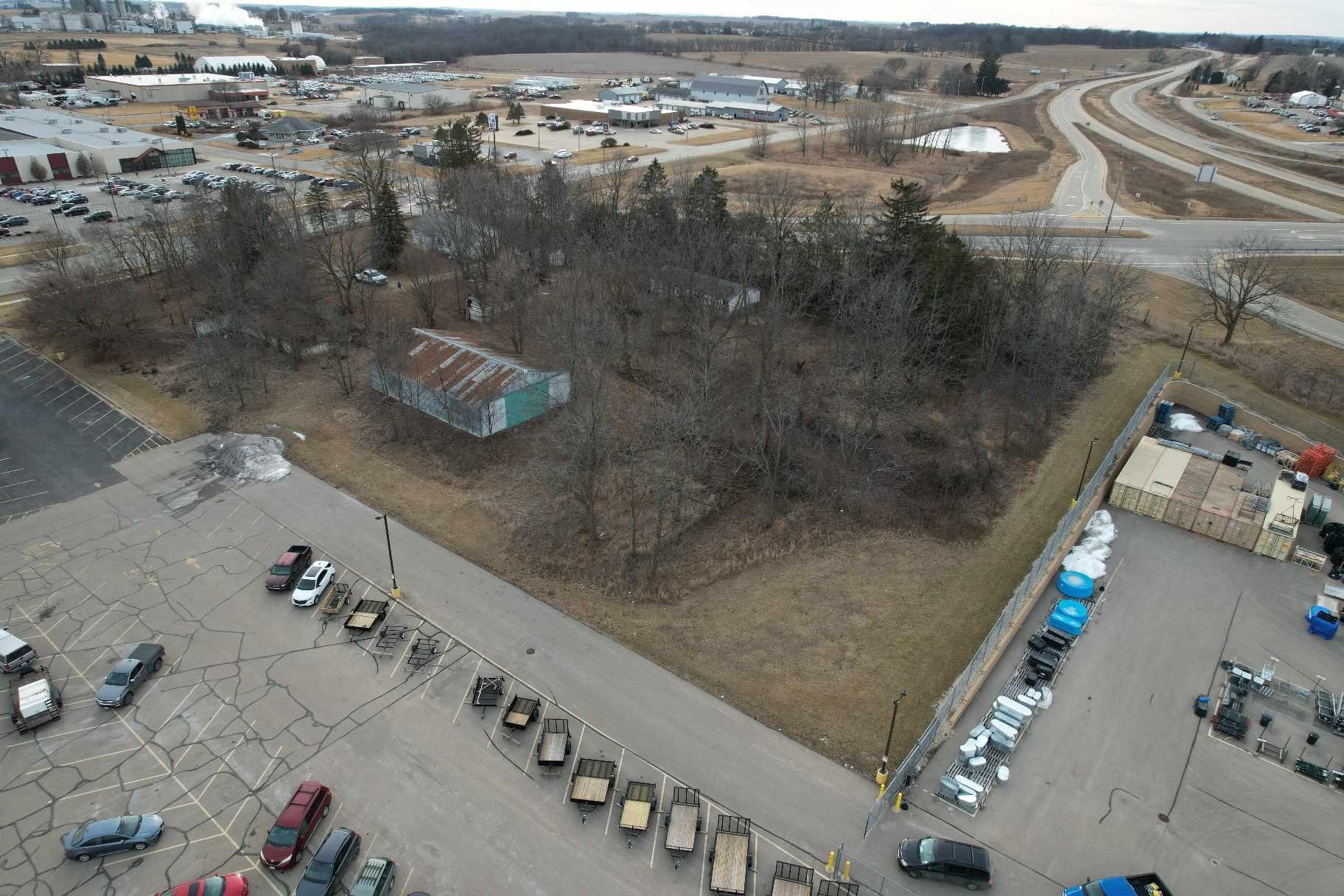 507 West 8th Street Monroe, WI 53566 - Photo 4 of 12