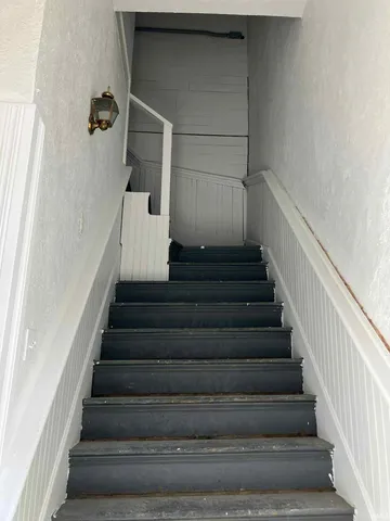 $129,000 | 45 South Meridian Street, Redkey, IN 47373