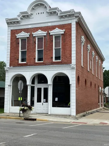 $129,000 | 45 South Meridian Street, Redkey, IN 47373