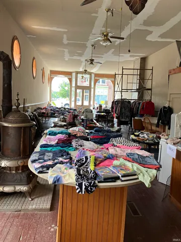 $129,000 | 45 South Meridian Street, Redkey, IN 47373