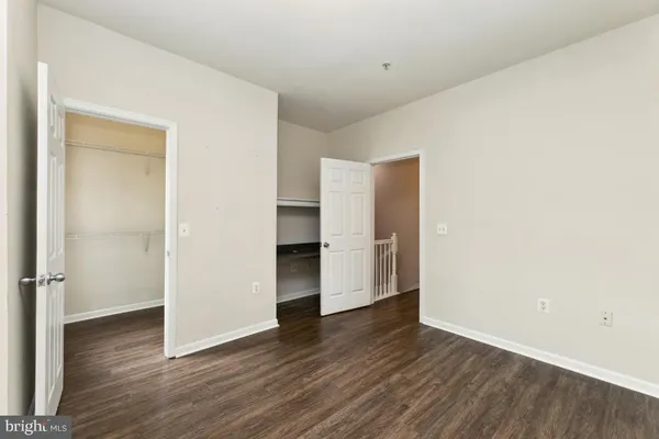 $2,800 | 2765 Centerboro Drive, Unit 159, Vienna, VA 22181