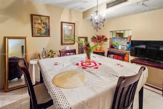 $1,100 | Inverrary, Lauderhill, FL 33319