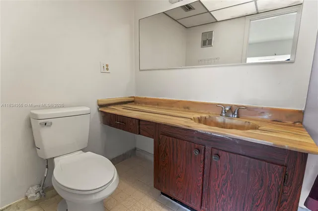 $1,100 | Inverrary, Lauderhill, FL 33319