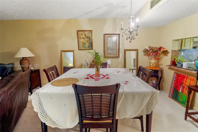 $1,100 | Inverrary, Lauderhill, FL 33319