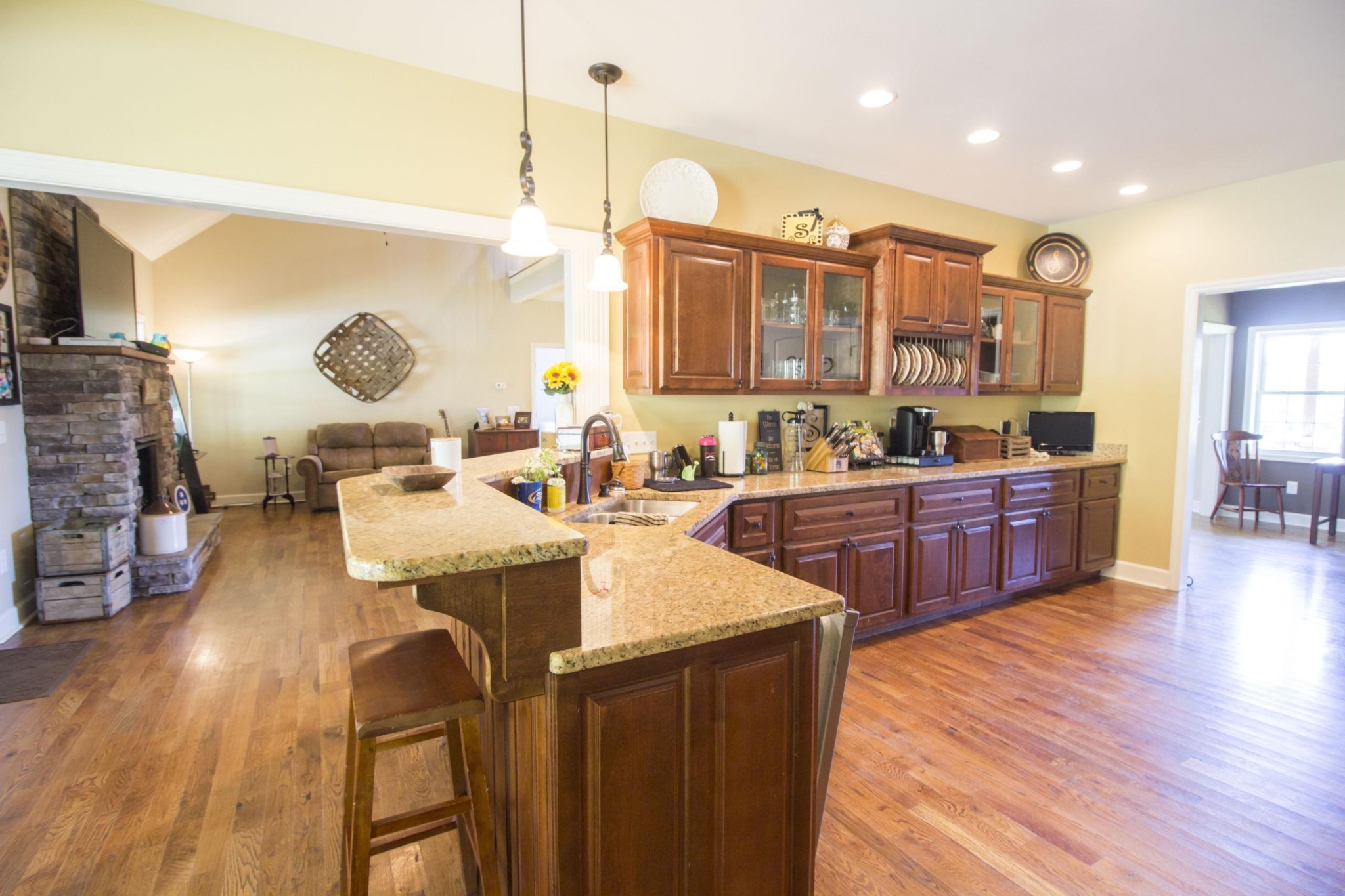 57 Lakeside Drive Carthage, TN 37030 - Photo 20 of 34 a large kitchen with lots of counter space and sink