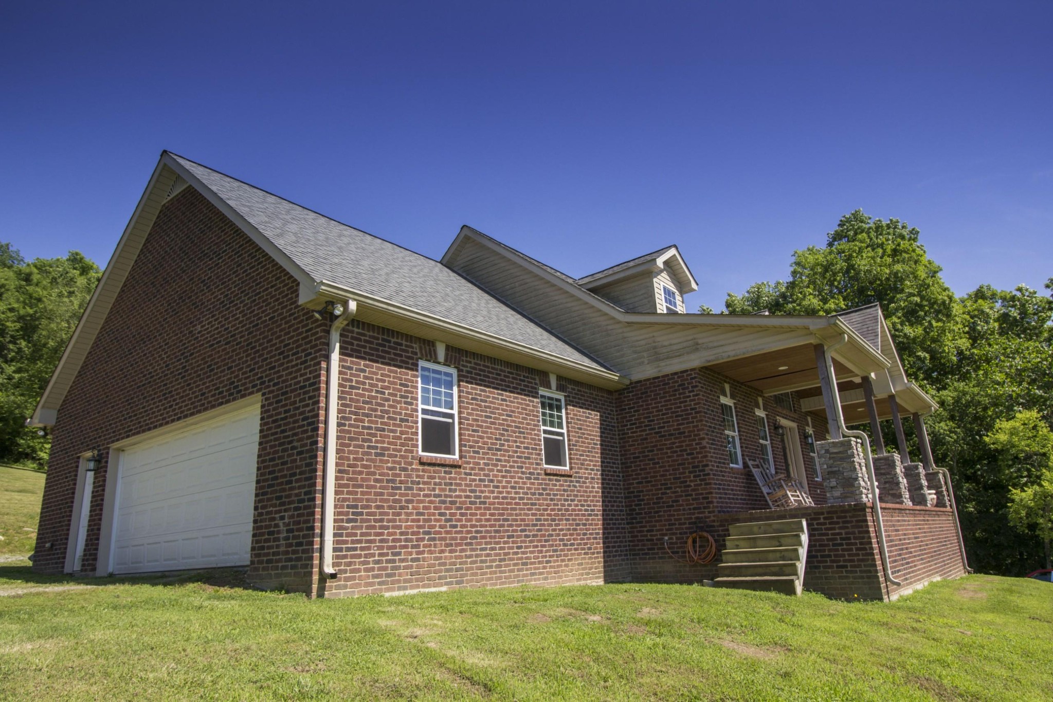 57 Lakeside Drive Carthage, TN 37030 - Photo 3 of 34 front view of house with a yard