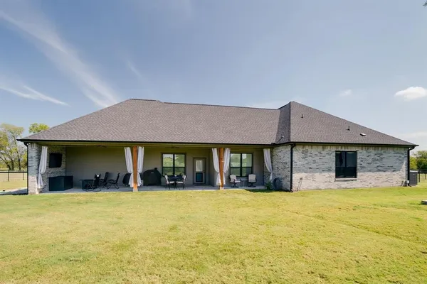 $689,000 | 7739 Borth Road, Sanger, TX 76266