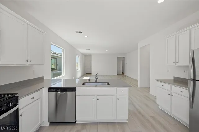 $415,900 | 6763 Magnolia River Avenue, Las Vegas, NV 89156