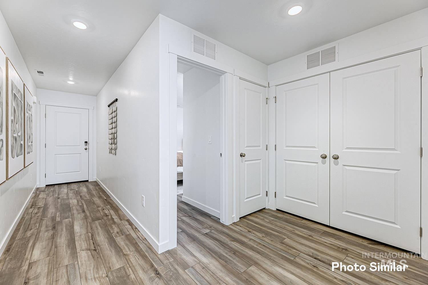 3058 North Kankakee Way Kuna, ID 83634 - Photo 3 of 22