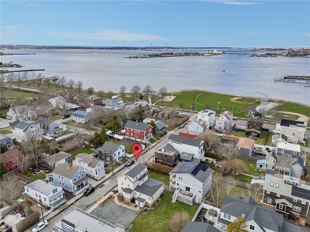 32 Houston Avenue Newport, RI 02840 - Photo 1 of 47