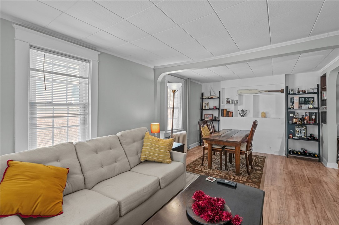 32 Houston Avenue Newport, RI 02840 - Photo 15 of 47