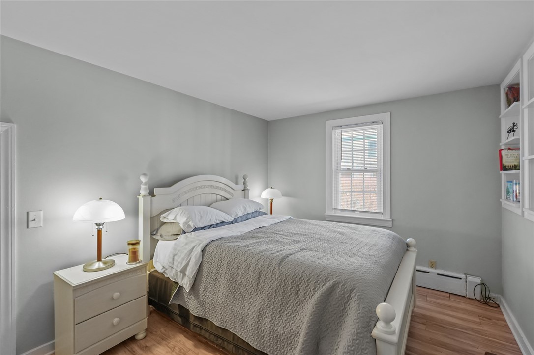 32 Houston Avenue Newport, RI 02840 - Photo 19 of 47