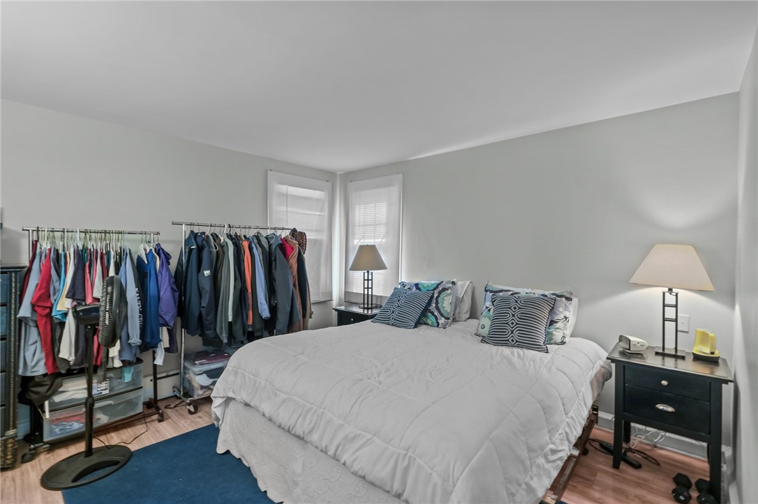 32 Houston Avenue Newport, RI 02840 - Photo 23 of 47