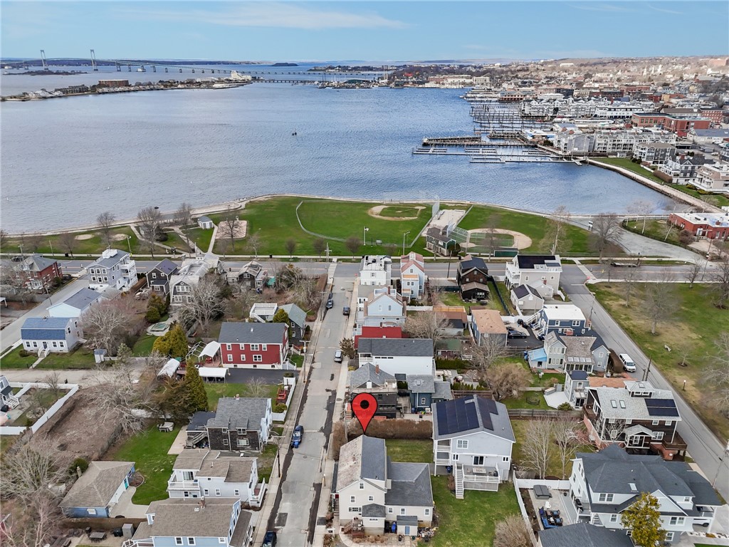 32 Houston Avenue Newport, RI 02840 - Photo 39 of 47
