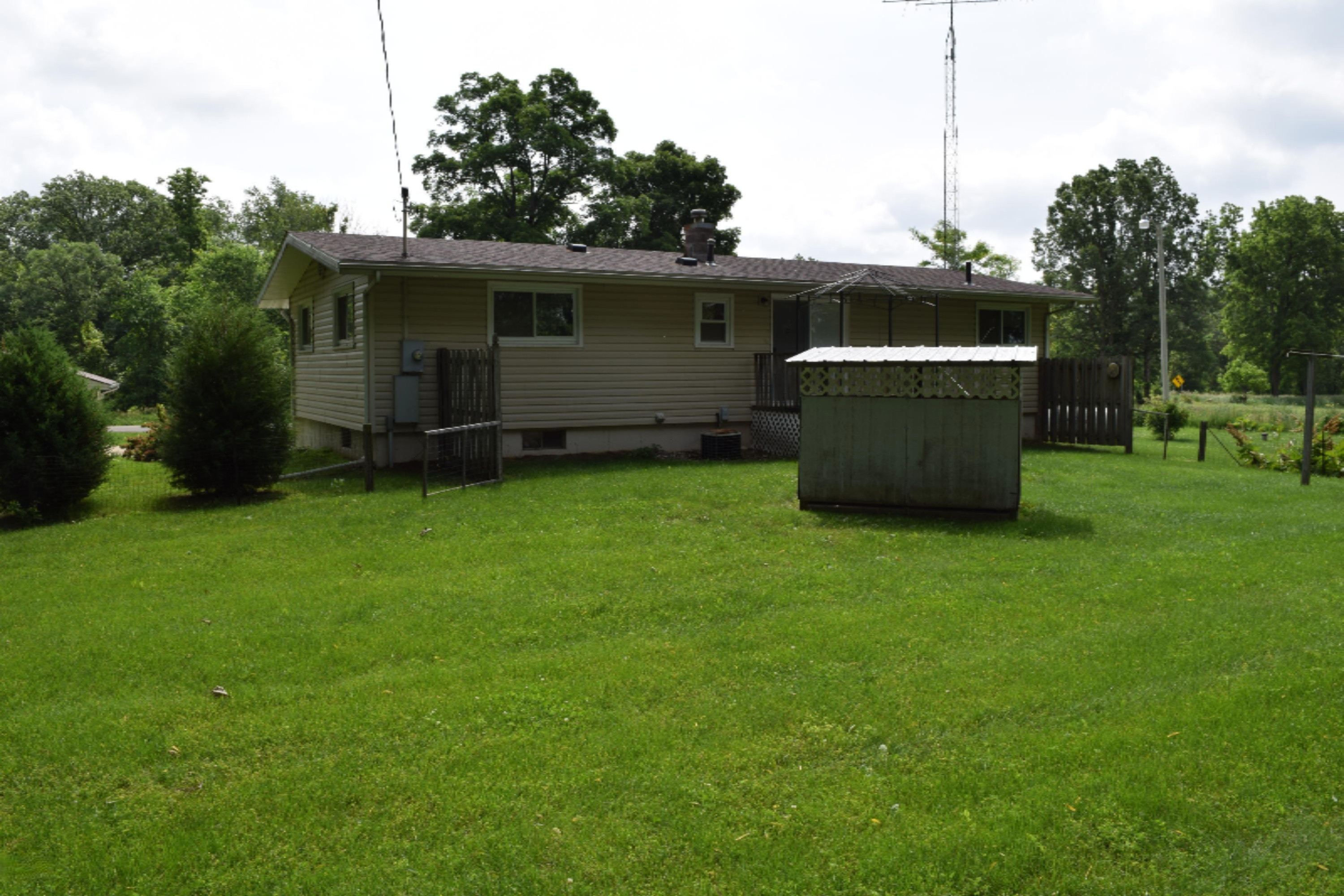 404 South Angola Road Coldwater, MI 49036 - Photo 13 of 16 DSC_0341