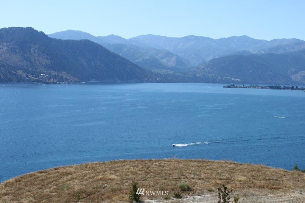 103 Makai Road Manson, WA 98831 - Photo 2 of 10 Gallery Image 2