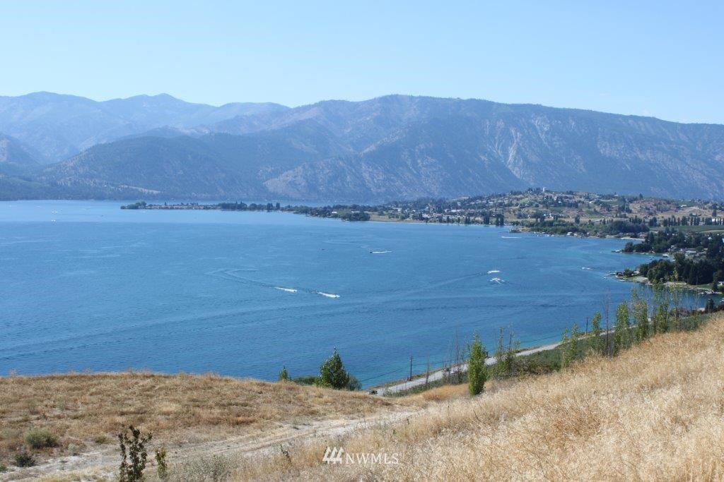 103 Makai Road Manson, WA 98831 - Photo 5 of 10 Gallery Image 5